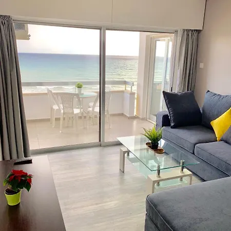 Διαμέρισμα Zenobia Beach No.601 *